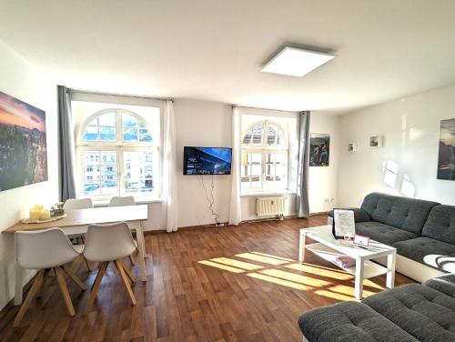 Grosse Wohnung - Balkon,Pool,Garten&Grill - HW1b - Apartment - Sebnitz