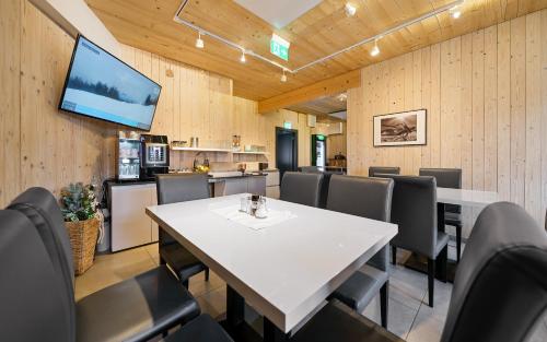 Shared lounge/TV area, Aparthotel Zell am See (Contactless Check-In) in Zell Am See
