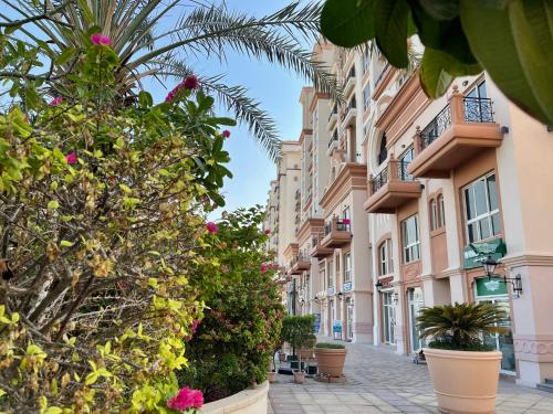 Big studio, Dubai SportCity, parking included, Dubai (photo 8)