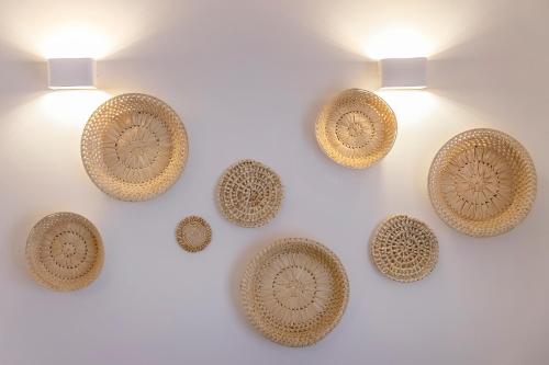 One-Bedroom Apartment image 9
