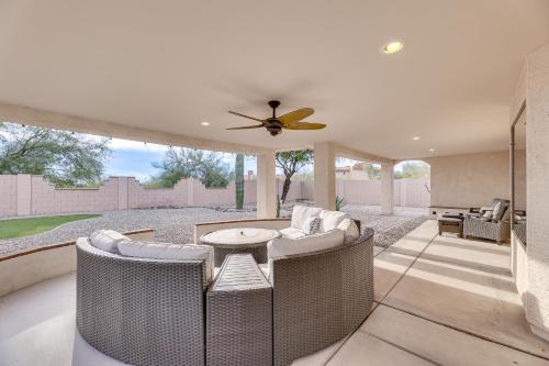 1 Mi to Golf Mtn-View Gem with Patio in Gold Canyon in โกลด์แคนยอน