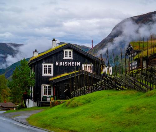 Foto 1: Røisheim Hotel & Skysstasjon