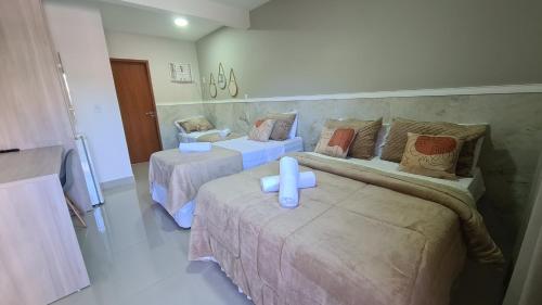 King Suite with Pool View image 6