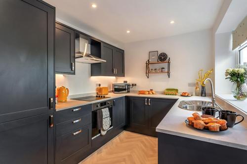 The Harrogate House - 4 Bed Townhouse