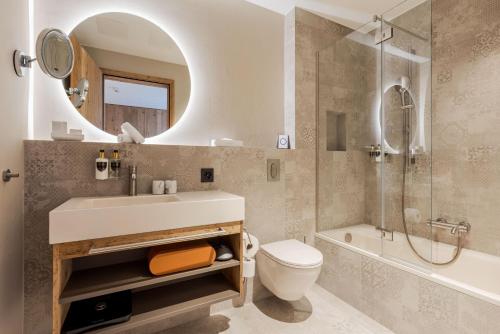 2 bedrooms, 4 beds