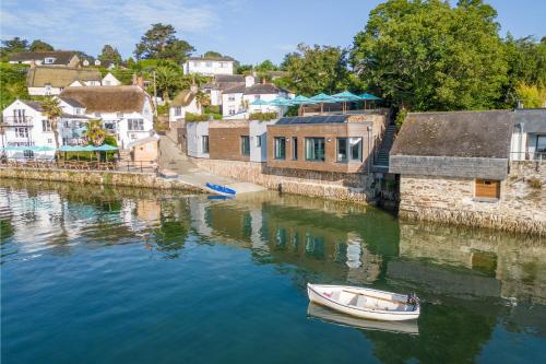 The Shipwrights Arms