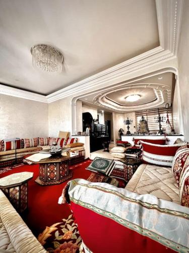 Nassali - Luxurious Beachfront Villa with Private Pool, Casablanca (photo 7)
