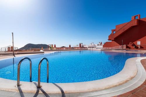 Miratlantico, Aguilas del Teide.