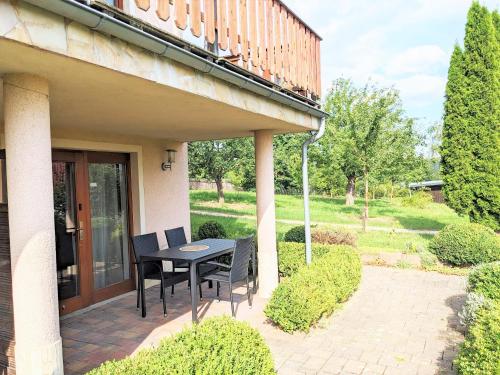 Urlaubsmagie - Ferienwohnung Sonnenfels -Mitten in der Natur mit Terrasse - S2, Sebnitz (fotografie 3)