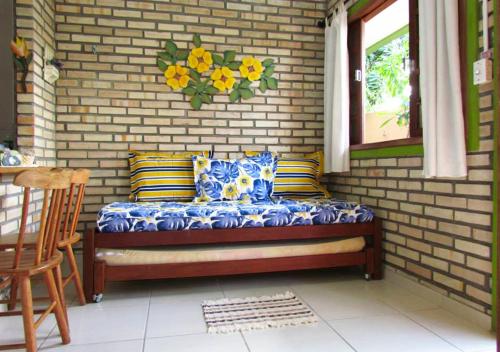 One-Bedroom Apartment image 6