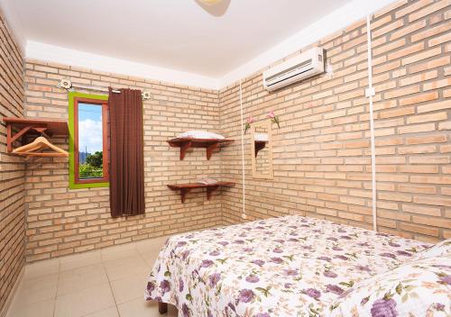 One-Bedroom Apartment image 9