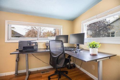 Pet Friendly Millcreek Home Close to Downtown/Mtns Pet Friendly Millcreek Home Close to Downtown/Mtns