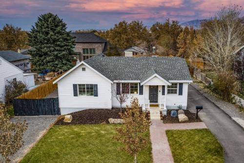 Pet Friendly Millcreek Home Close to Downtown/Mtns Pet Friendly Millcreek Home Close to Downtown/Mtns