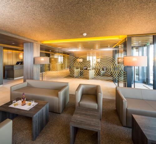 Lobby, MYHOTEL Munchen Olching in Olching