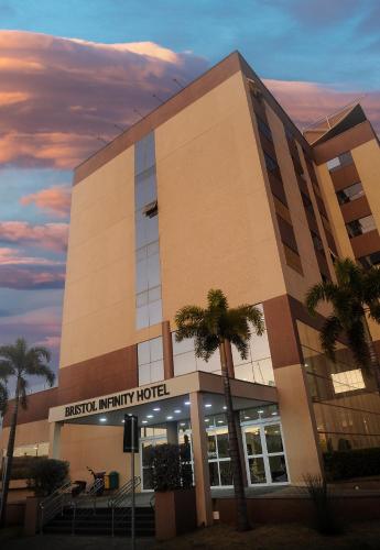 . Bristol Infinity Rio Claro