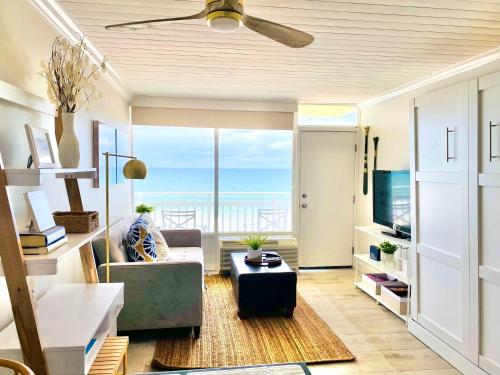 Sugar Sands - Ocean front at Symphony Beach Club ! in Ormond Beach, USA