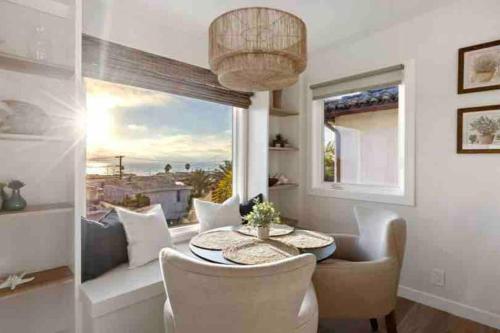Stunning ocean views in the heart of Hermosa Beach in Hermosa Beach, USA