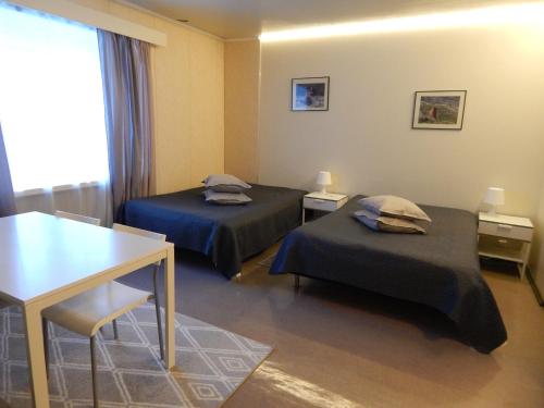 2 double beds, 1 sofa bed