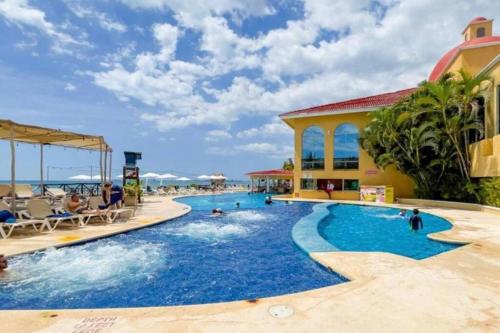 Apartamento en complejo hotelero con playa, Cancún (fotografie 3)