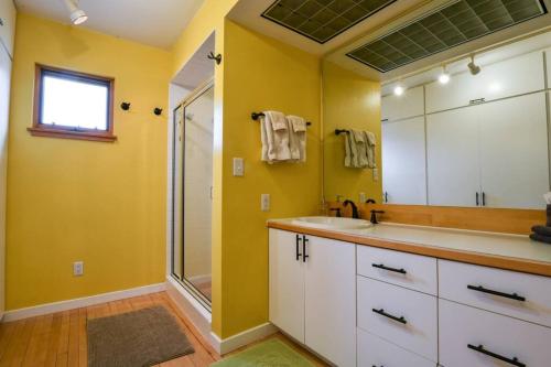 Stella Ruby Cottages - Steps to Main Street!, Моаб (фото 11)