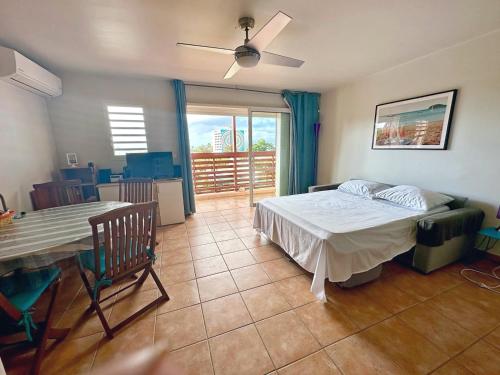 Duplex T2, 4 adultes, piscine, plage à proximité, Le Gosier (photo 6)