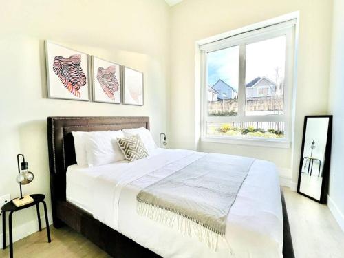 Family Friendly Ground Level Condo in Surrey, Canada