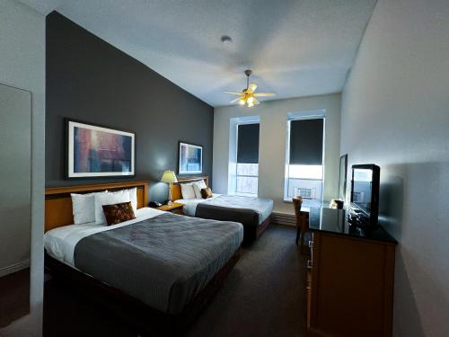 Queen Room with Two Queen Beds