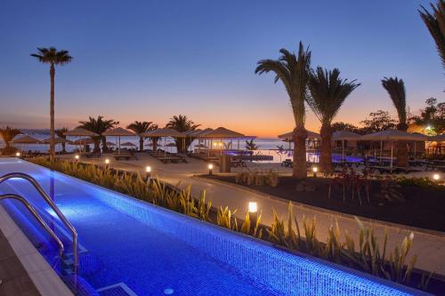 Dreams Lanzarote Playa Dorada Resort & Spa - 수영장