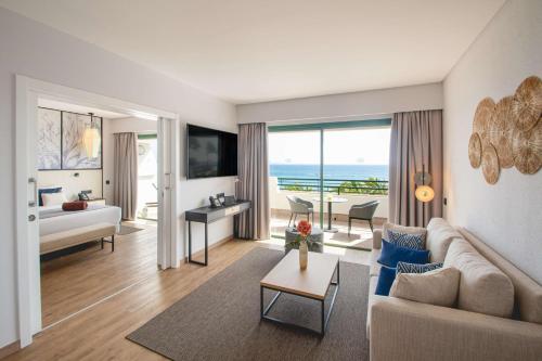 Dreams Lanzarote Playa Dorada Resort & Spa - image 6