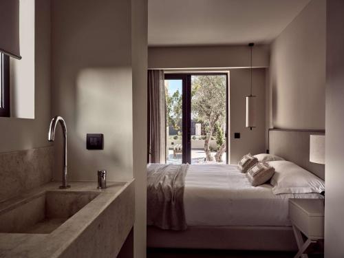 NUMO Ierapetra Beach Resort - image 11