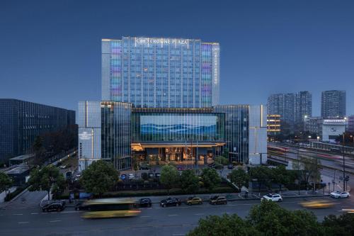 Crowne Plaza Chengdu Wuhou, An Ihg Hotel — hotel in No2. Chaoyin Road, Wuhou District, Chengdu CN, 610014