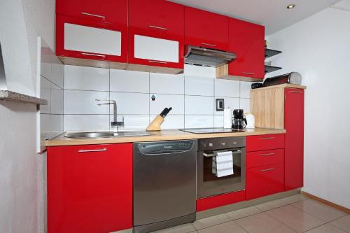 Two-Bedroom Apartment image 4