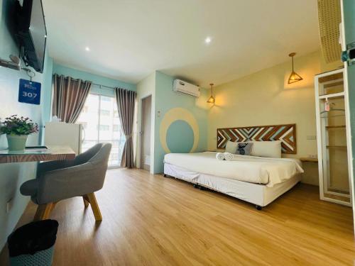 Castaway's hua hin