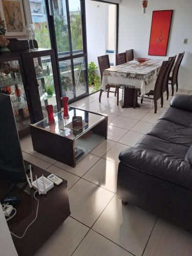 APARTAMENTO ENCANTADOR NA ZONA LESTE