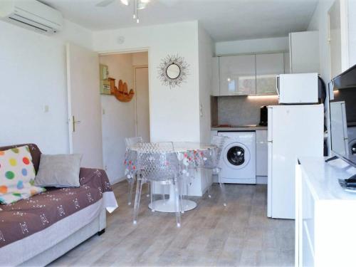 Appartement Bormes-les-Mimosas, 2 pièces, 4 personnes - FR-1-251-571