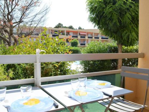 Appartement Bormes-les-Mimosas, 2 pièces, 4 personnes - FR-1-251-571