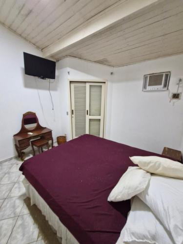 Sobrado em condomínio quase pé na areia em Juquehy Sobrado em condomínio quase pé na areia em Juquehy