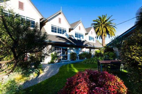 สภาพแวดล้อมโดยรอบ, ASURE Colonial Lodge Motel in ทาราเดล