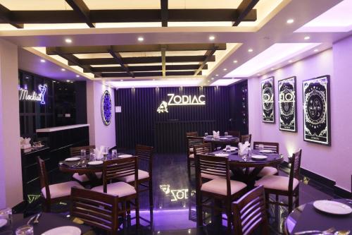 Restaurant, XCELSIOR HOTEL & SPA in Secretariat Hills