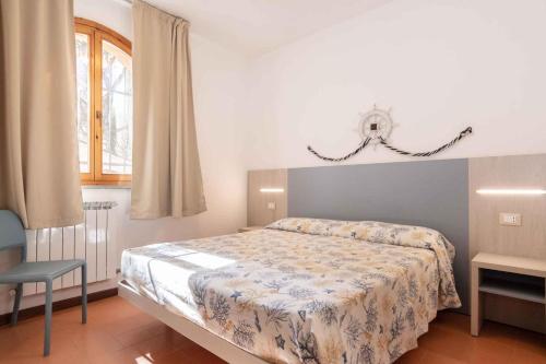 Houses and Apt. in Lido di Spina 21292