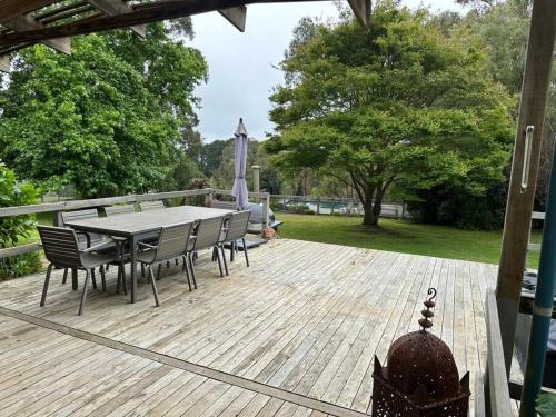 Balcony/terrace, Patsy's Gate - Red Hill South near Sunny Ridge Strawberry Farm