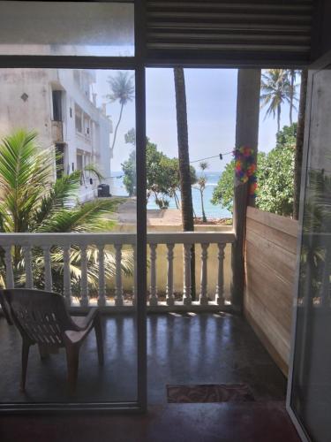 Double Room with Balcony and Sea View with Free Benefits image 6