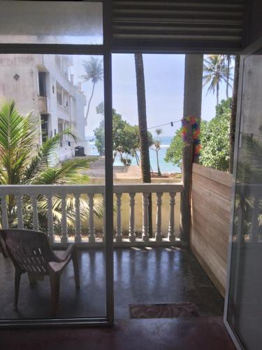 Double Room with Balcony and Sea View with Free Benefits image 8