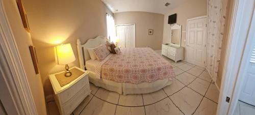 Beautiful 4 Bed Villa in Orlando sleeping 10