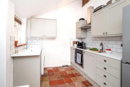 The Cosy Cottage in 利徹姆