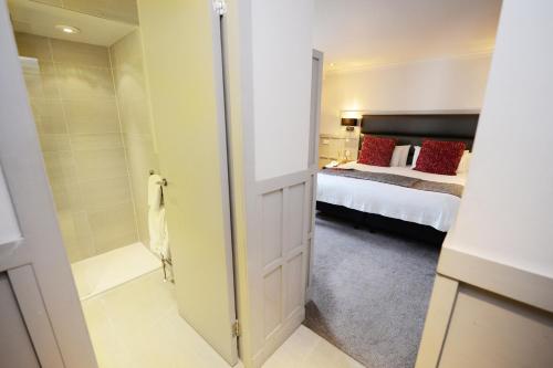 Glynhill Hotel - image 8