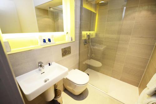 Glynhill Hotel - image 12