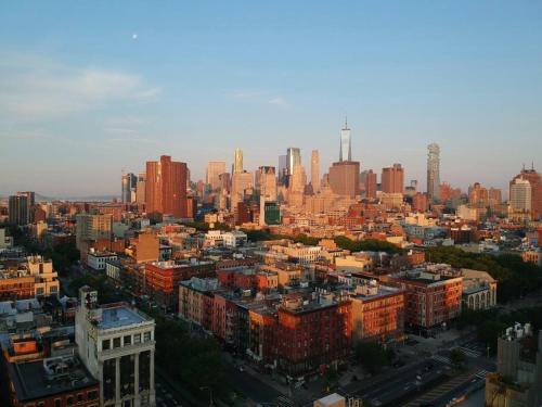 2 Bedroom Apt with 3 Beds - Friends & Family, New York (Foto 3)