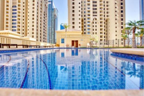 Swimming pool, HOMESTAR, Deluxe Hostel - JBR - Walk To Beach, Metro Station in Dubai
