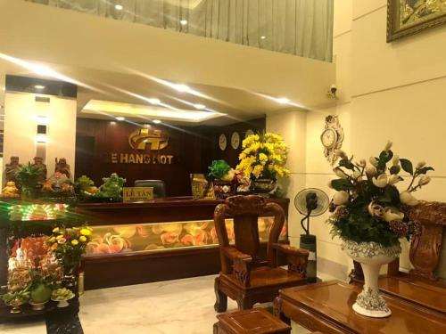 . Khách Sạn Lệ Hằng